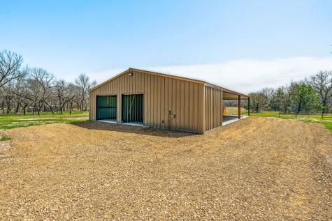 1704 E Fm 1188 Bluff Dale TX 76433
