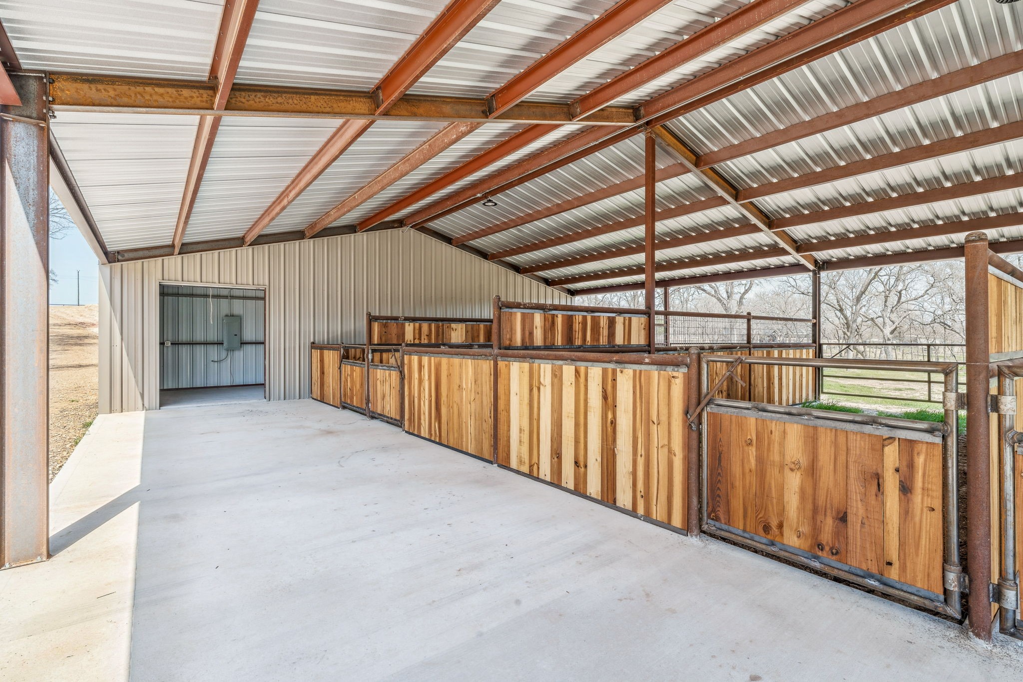 1704 E Fm 1188 Bluff Dale TX 76433