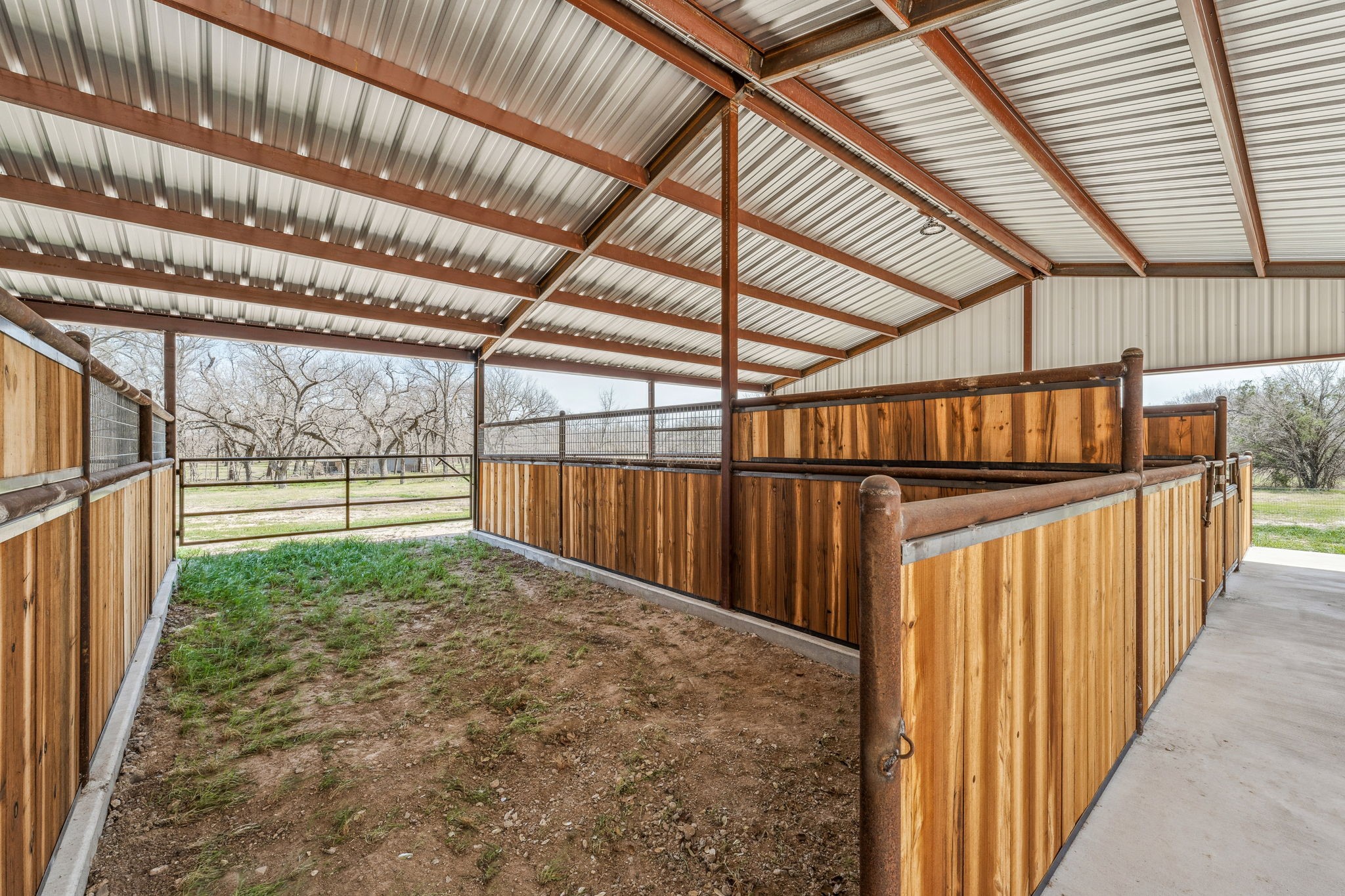 1704 E Fm 1188 Bluff Dale TX 76433