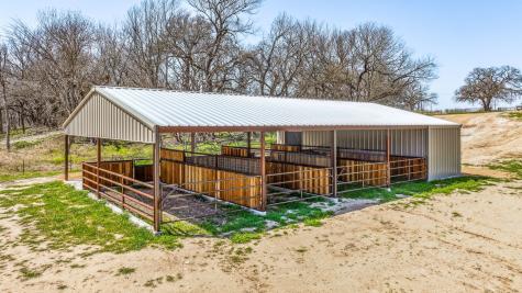 1704 E Fm 1188 Bluff Dale TX 76433