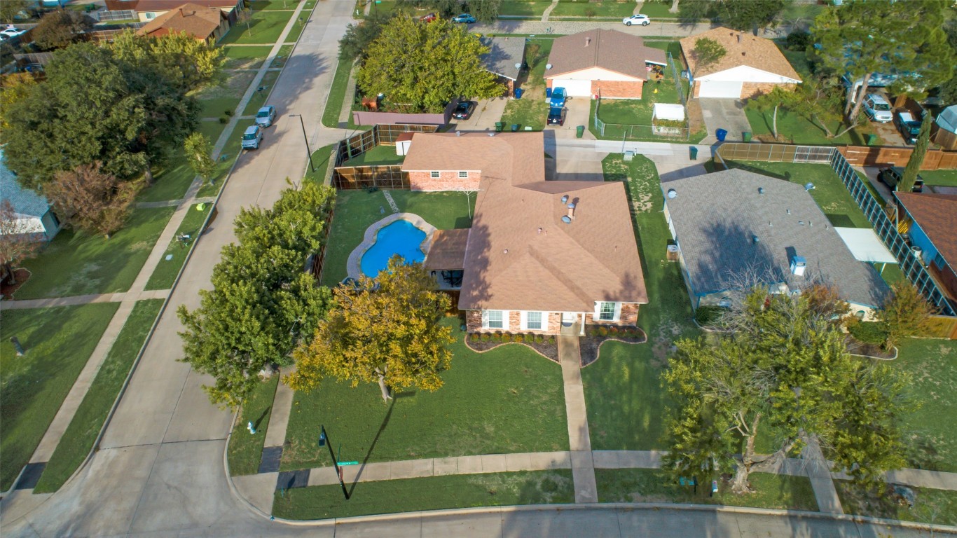 2642 Riviera Drive Garland TX 75040