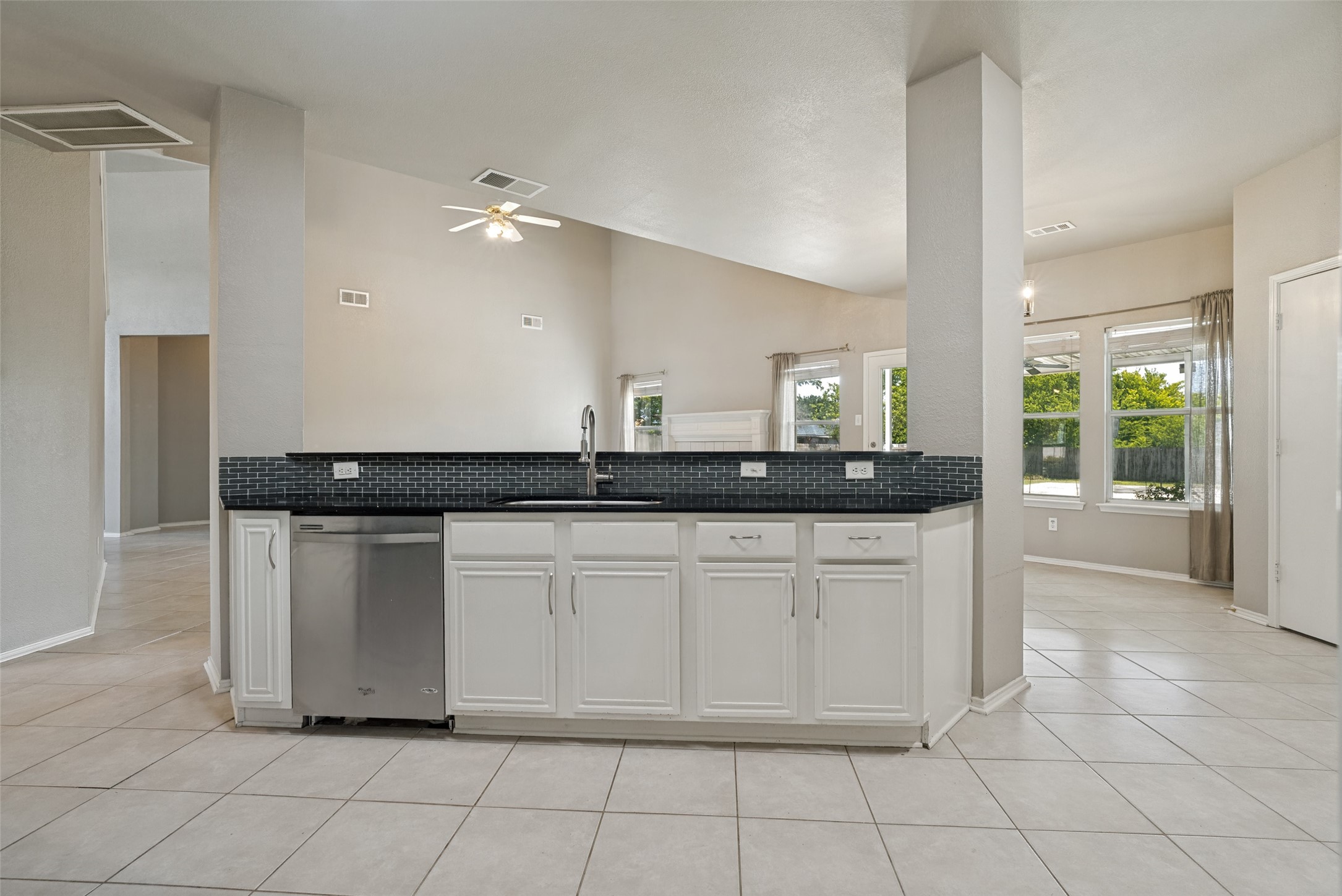 1628 Tyler Terrace Mansfield TX 76063