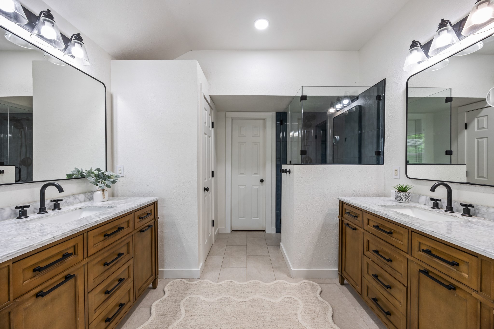 1091 Whispering Glen Rockwall TX 75087