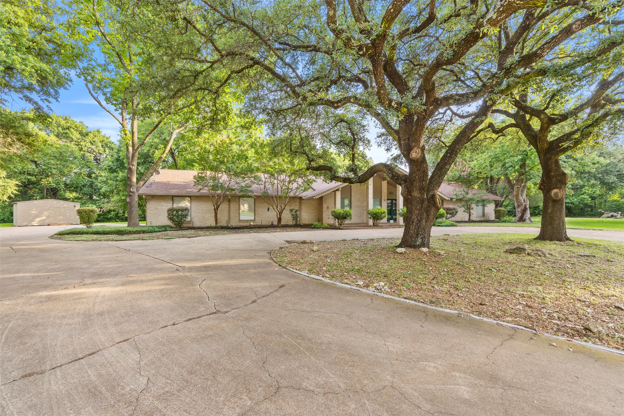 802 Rock Canyon Drive Duncanville TX 75137