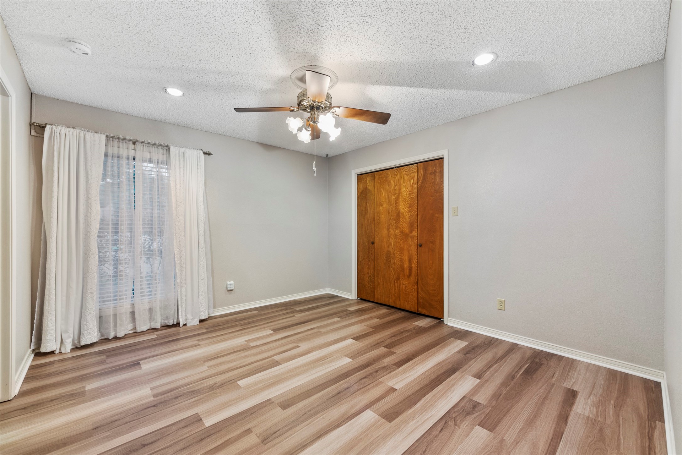 802 Rock Canyon Drive Duncanville TX 75137