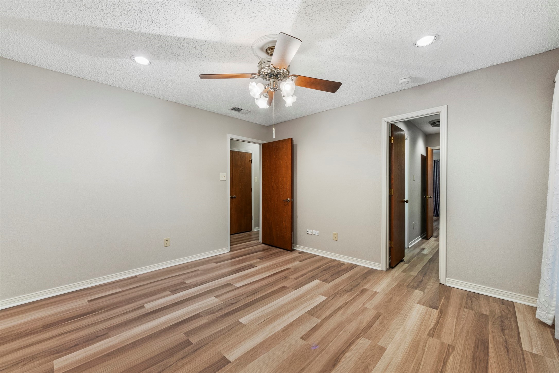 802 Rock Canyon Drive Duncanville TX 75137
