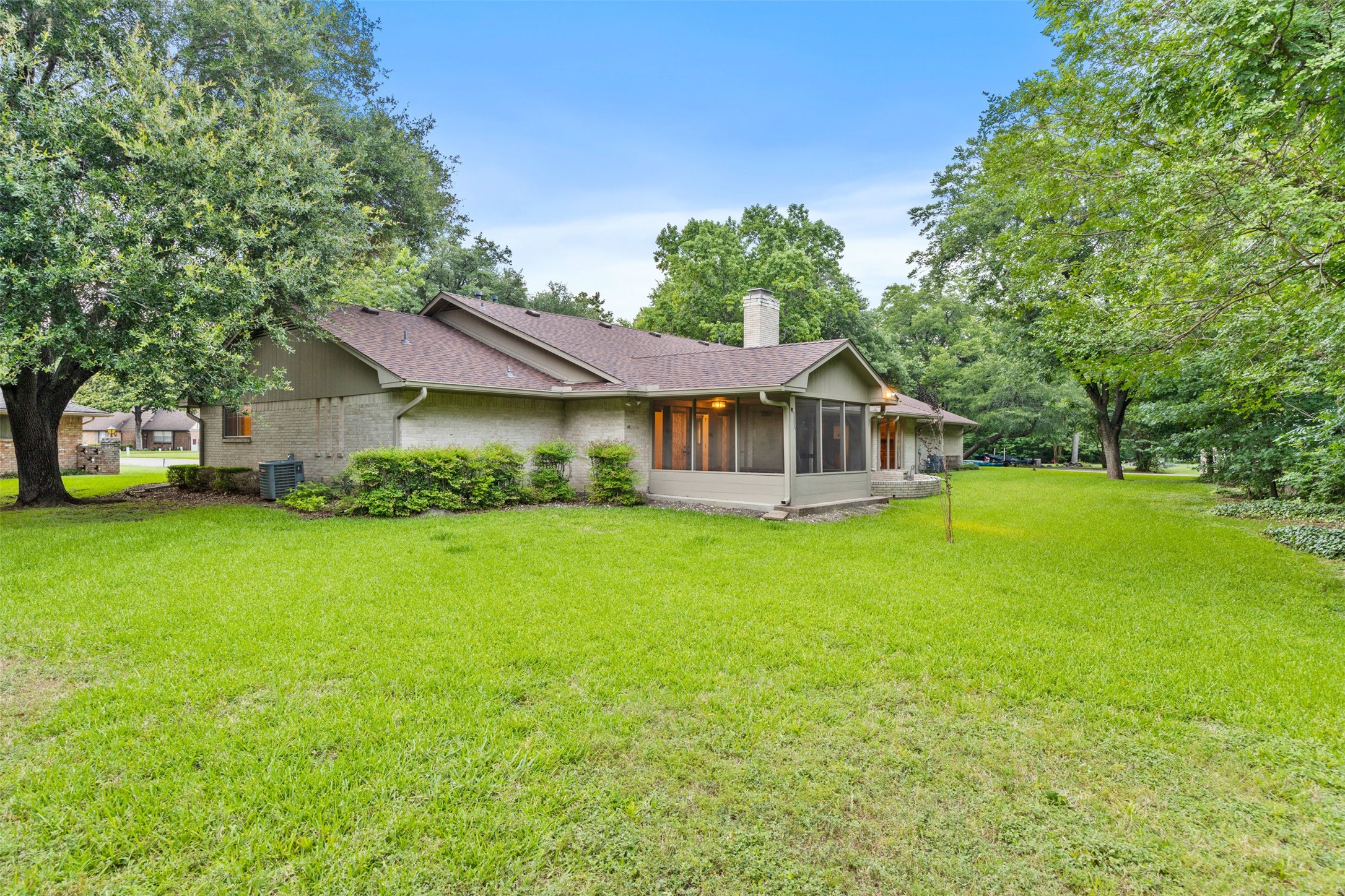 802 Rock Canyon Drive Duncanville TX 75137