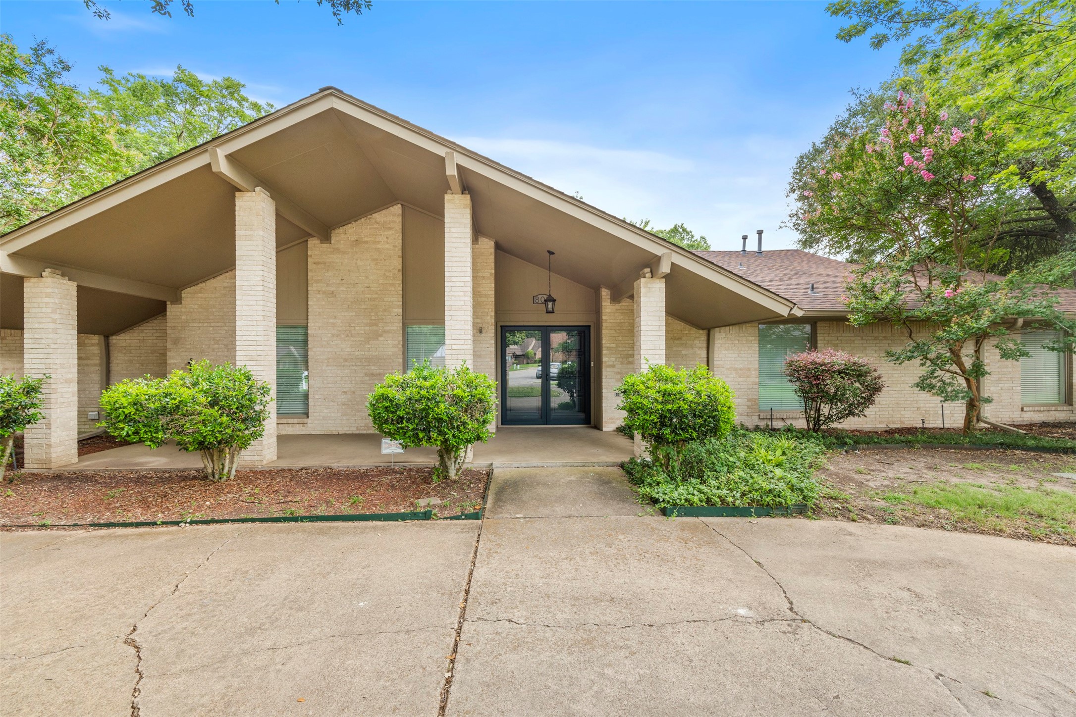 802 Rock Canyon Drive Duncanville TX 75137