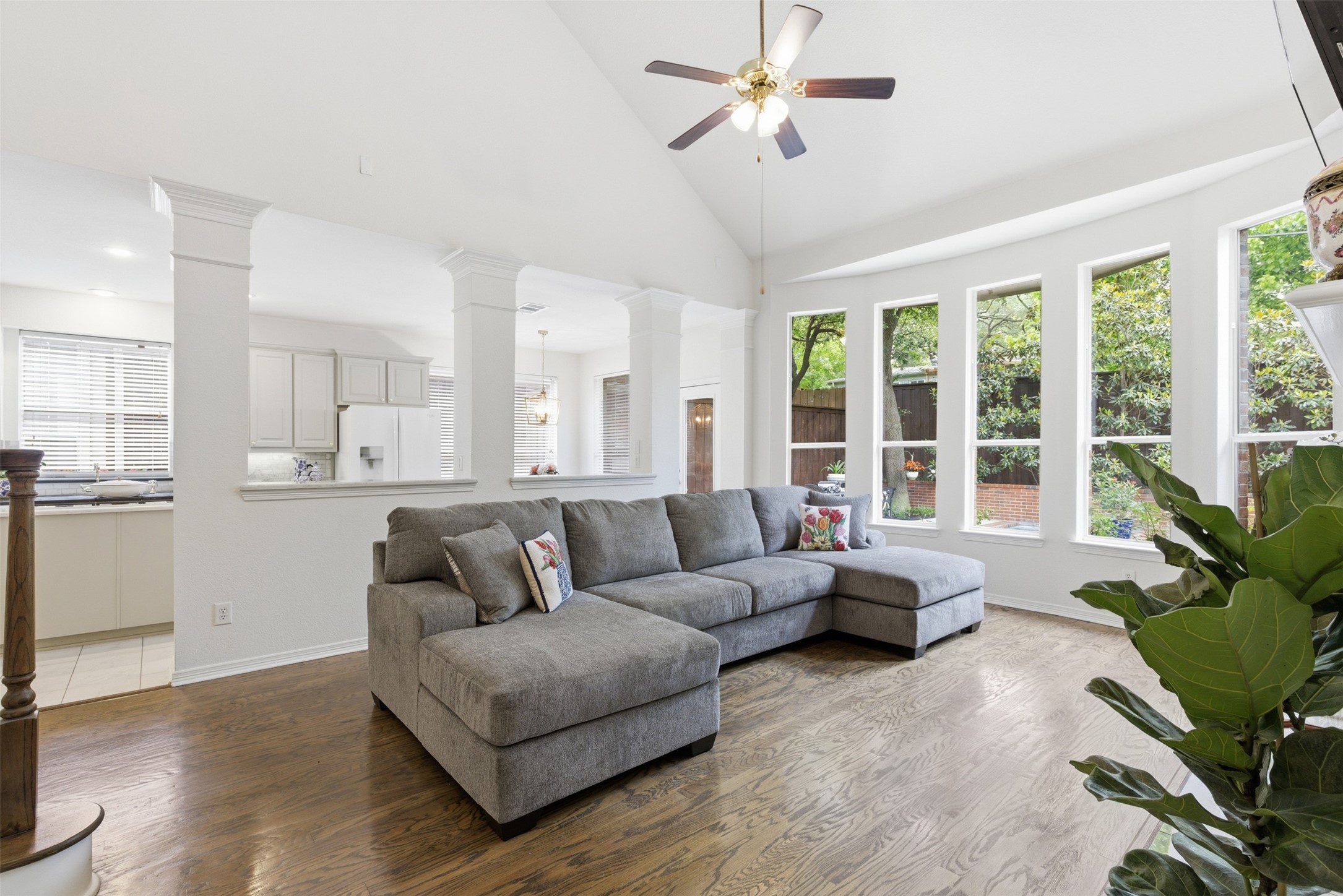 2218 Ash Grove Way Dallas TX 75228