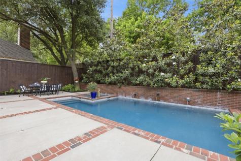 2218 Ash Grove Way Dallas TX 75228