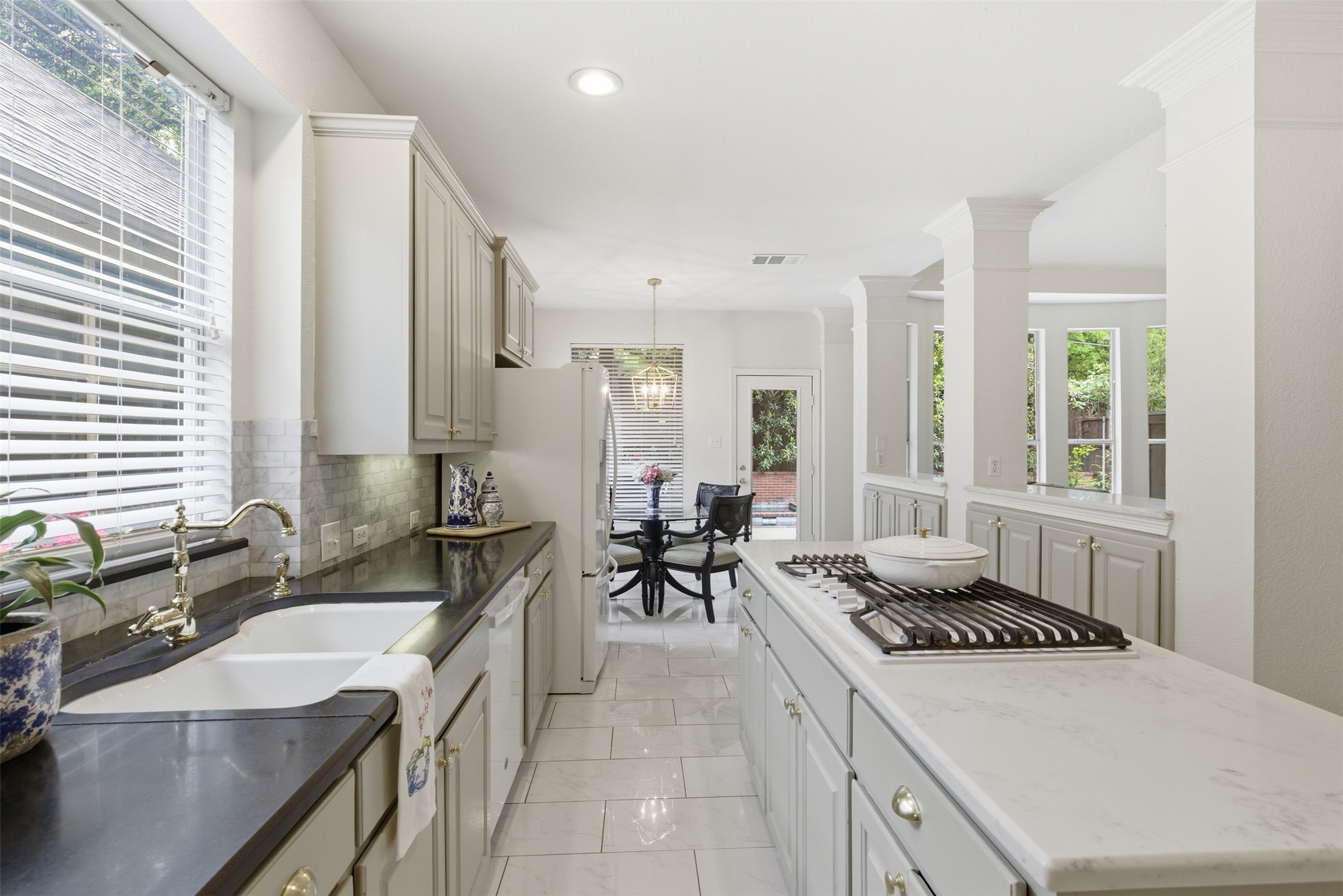 2218 Ash Grove Way Dallas TX 75228