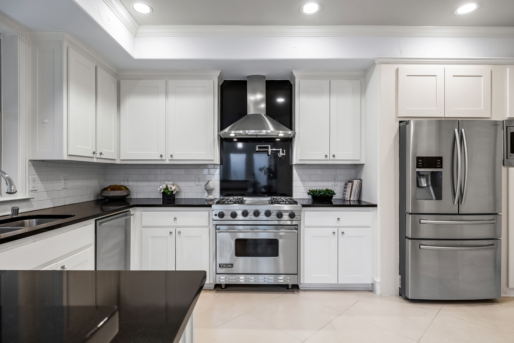 5022 Mission Avenue Dallas TX 75206