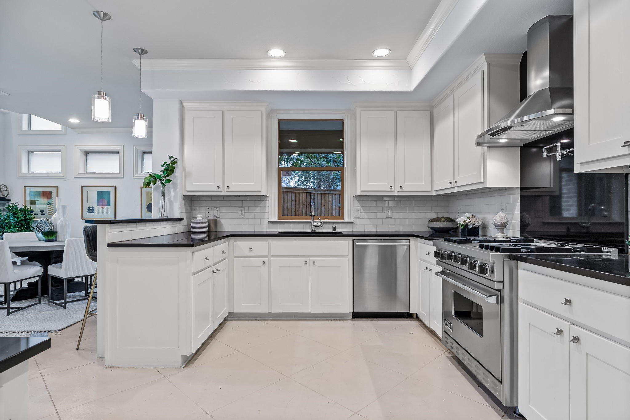 5022 Mission Avenue Dallas TX 75206