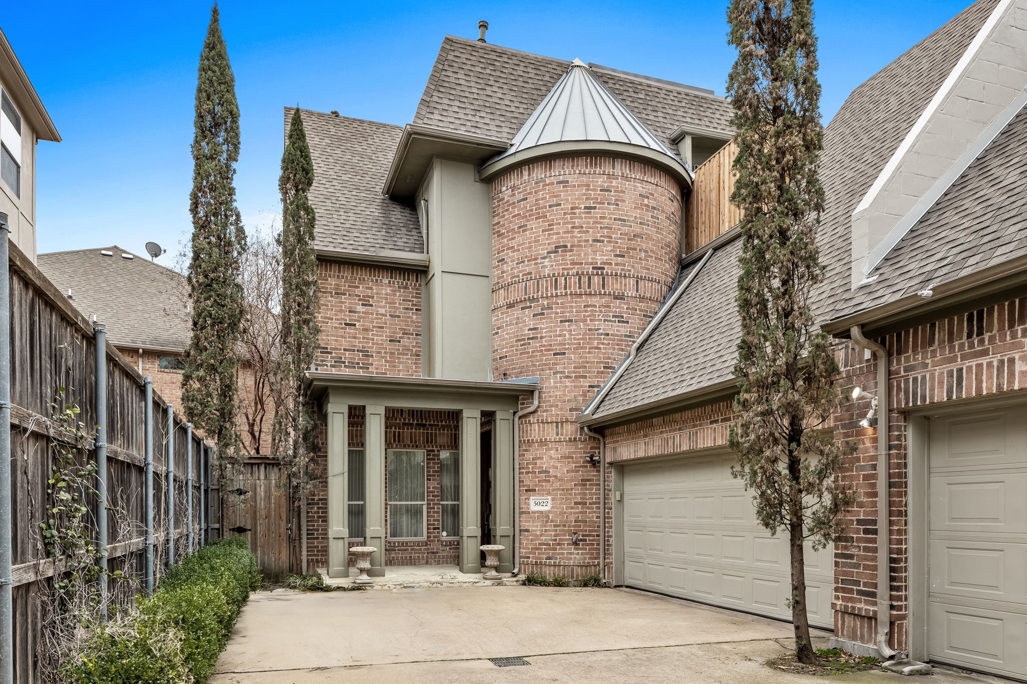 5022 Mission Avenue Dallas TX 75206