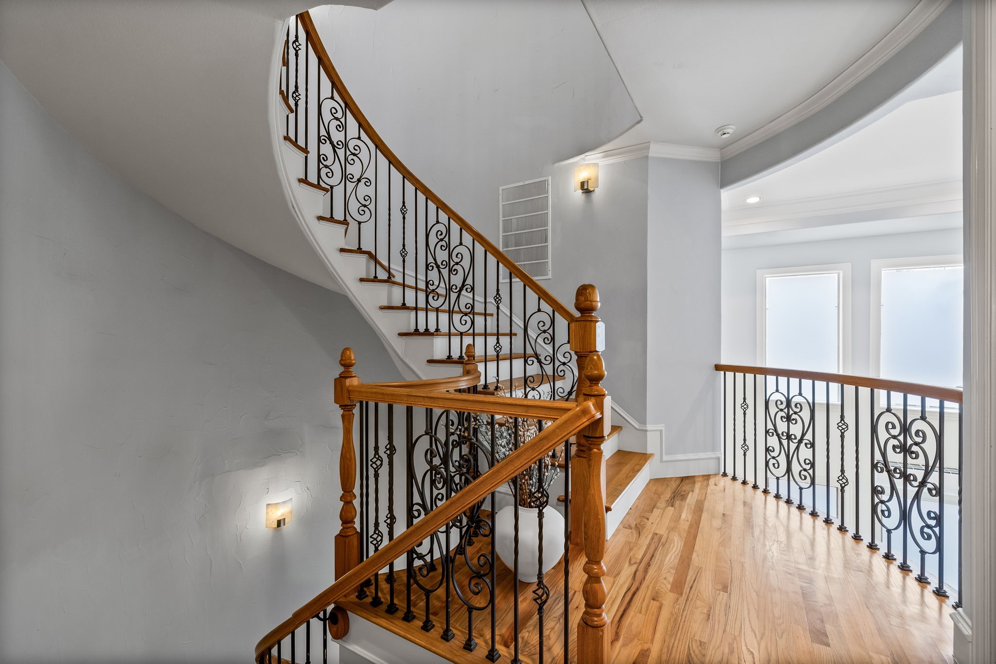 5022 Mission Avenue Dallas TX 75206