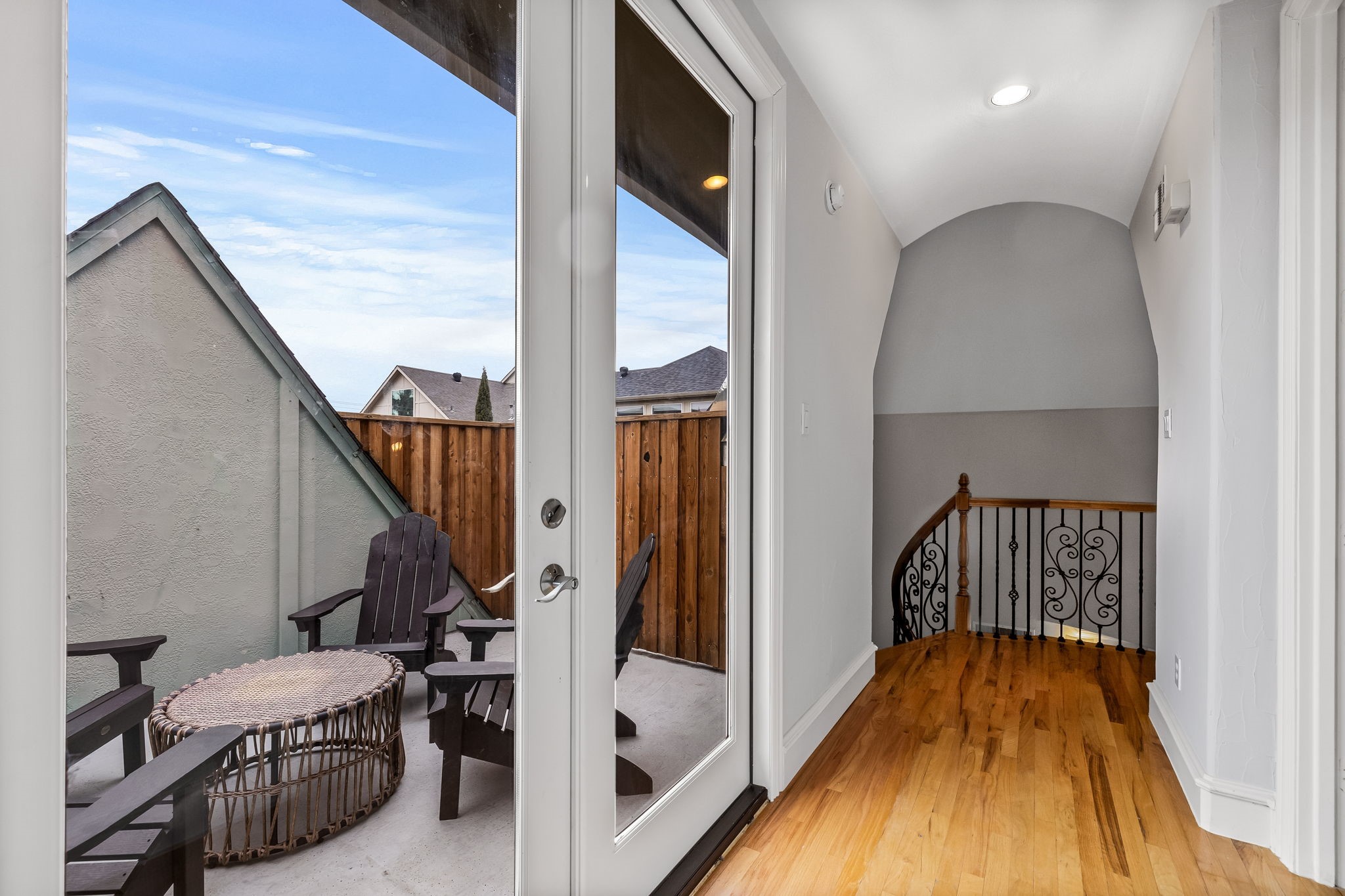 5022 Mission Avenue Dallas TX 75206