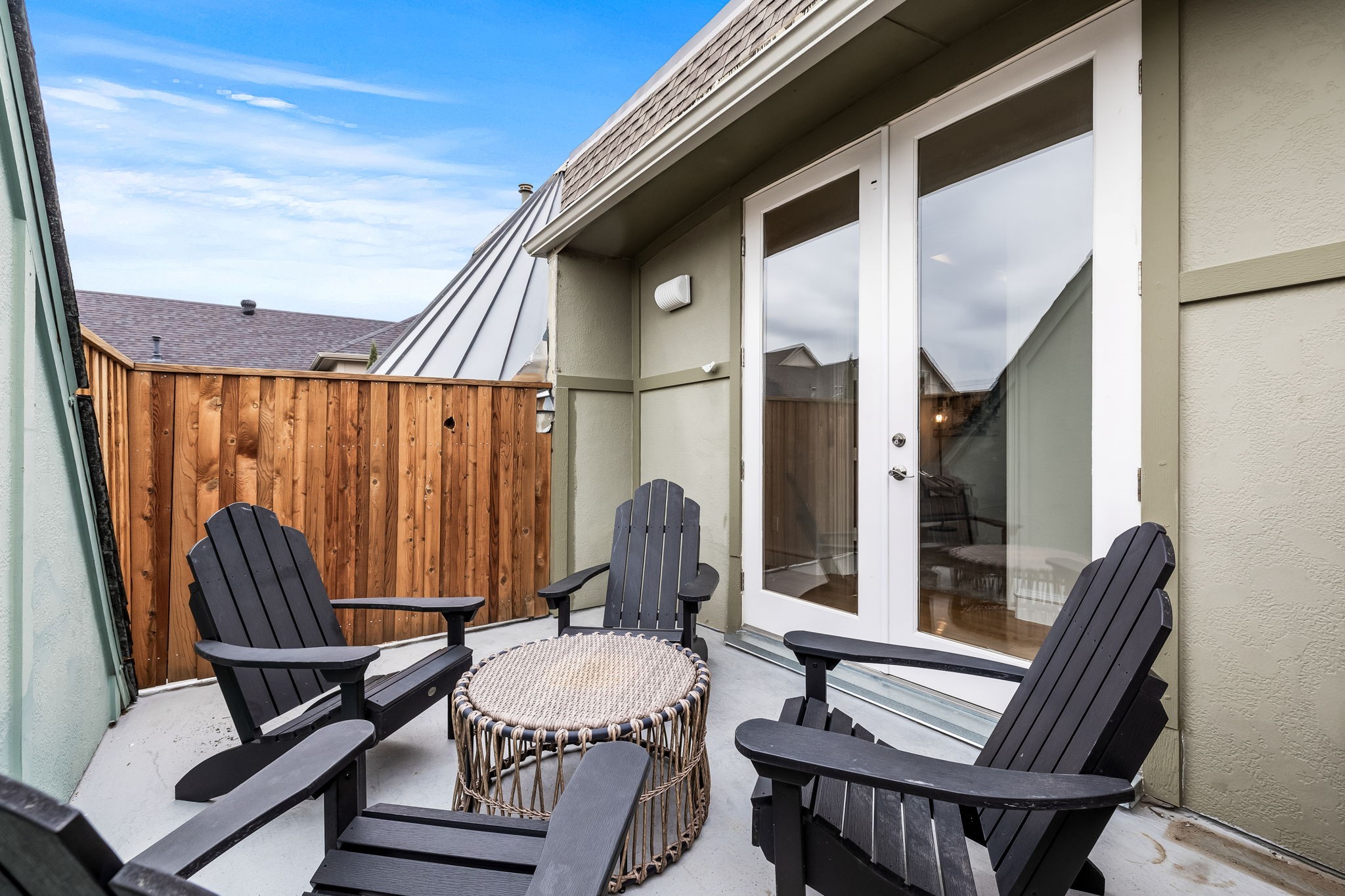 5022 Mission Avenue Dallas TX 75206
