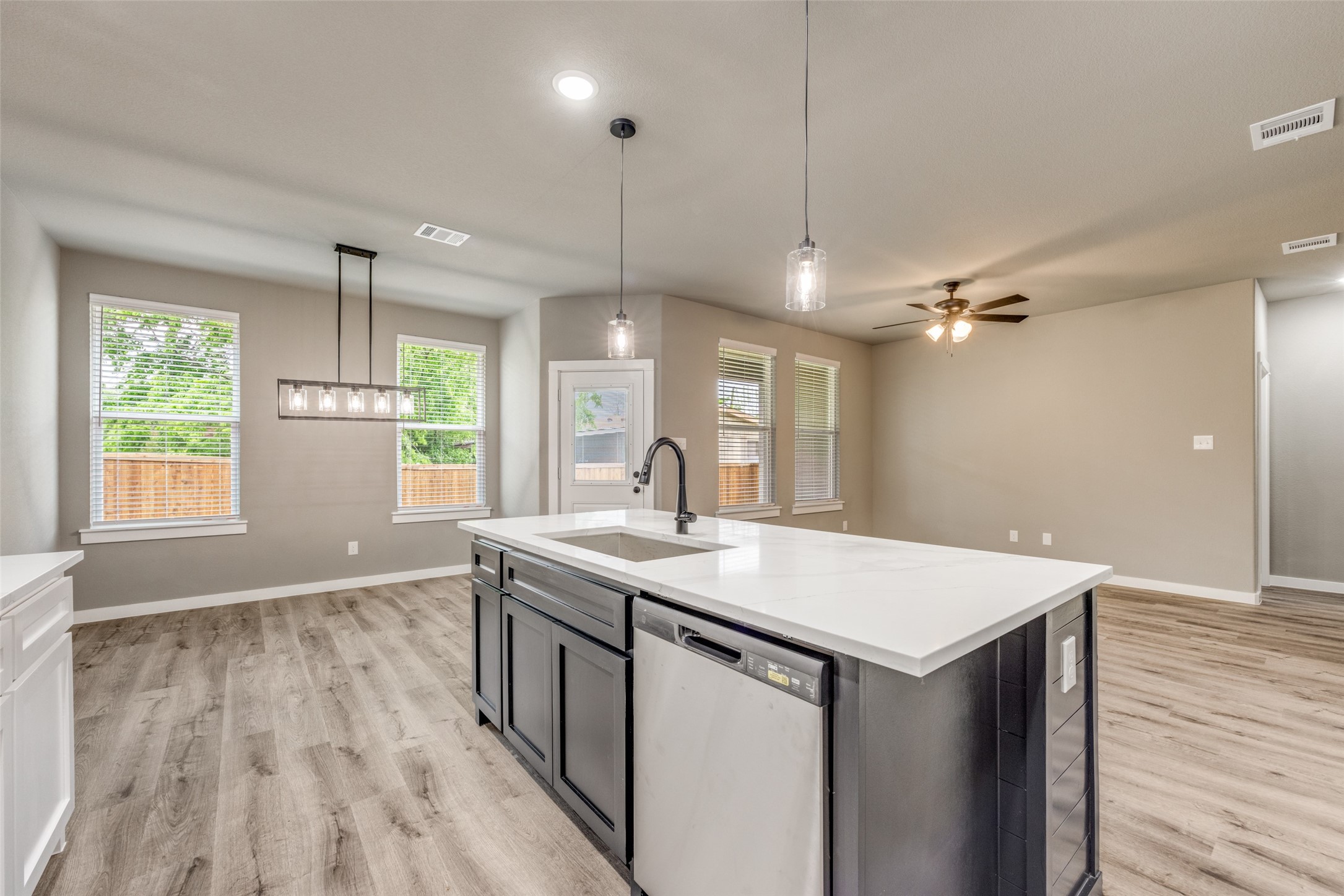 706 Turner Street Wolfe City TX 75496