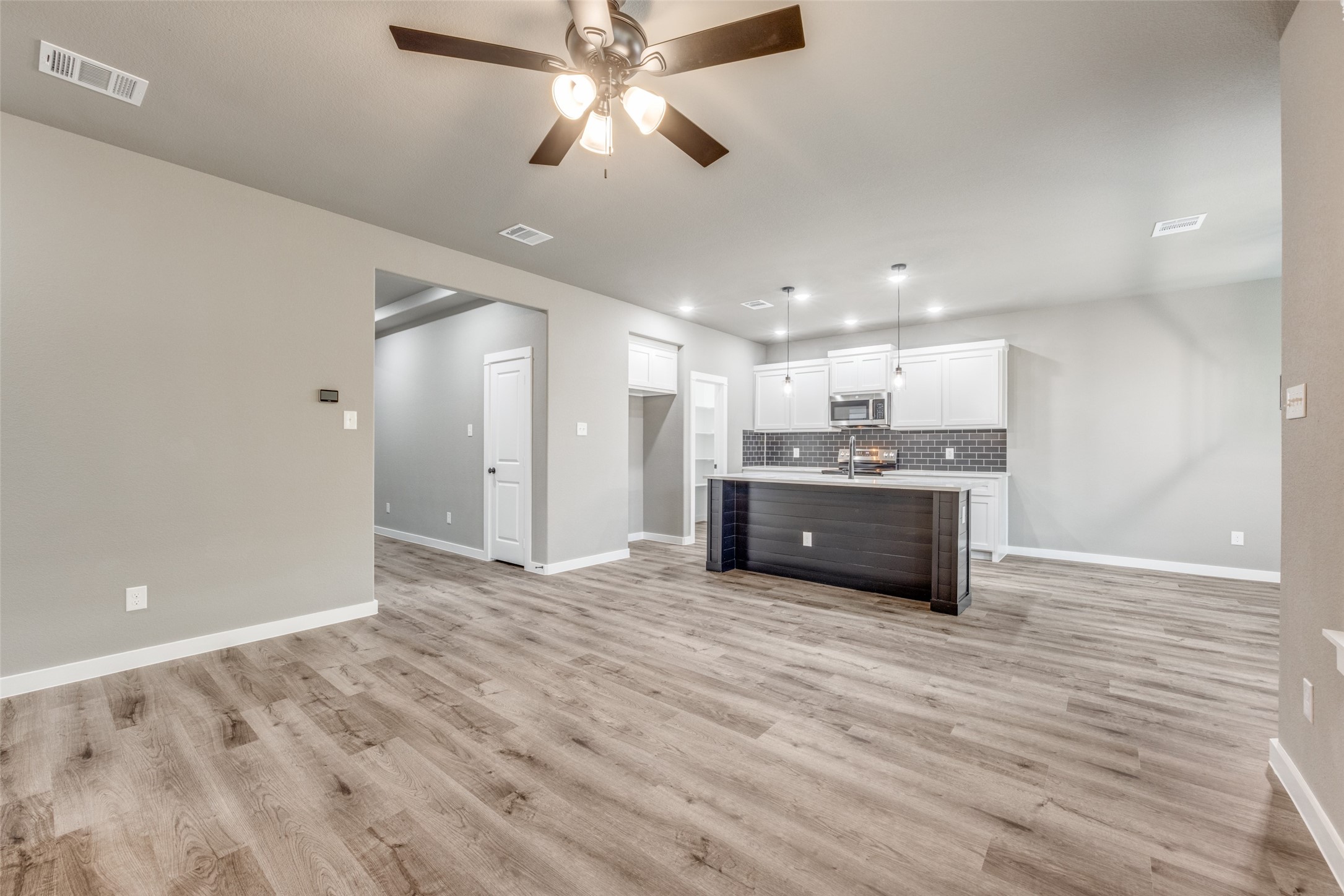 706 Turner Street Wolfe City TX 75496
