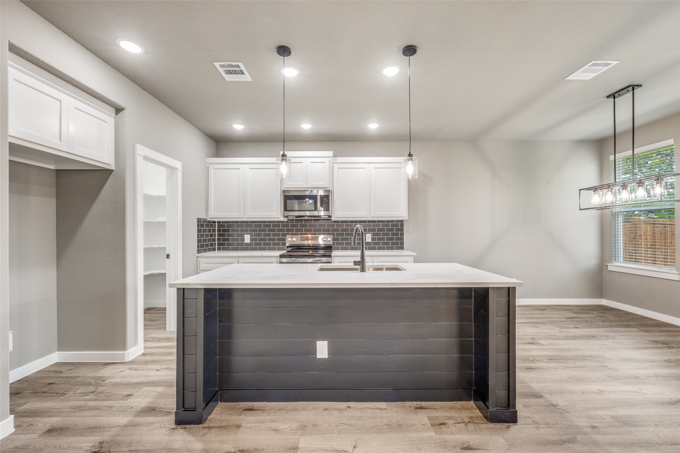 706 Turner Street Wolfe City TX 75496