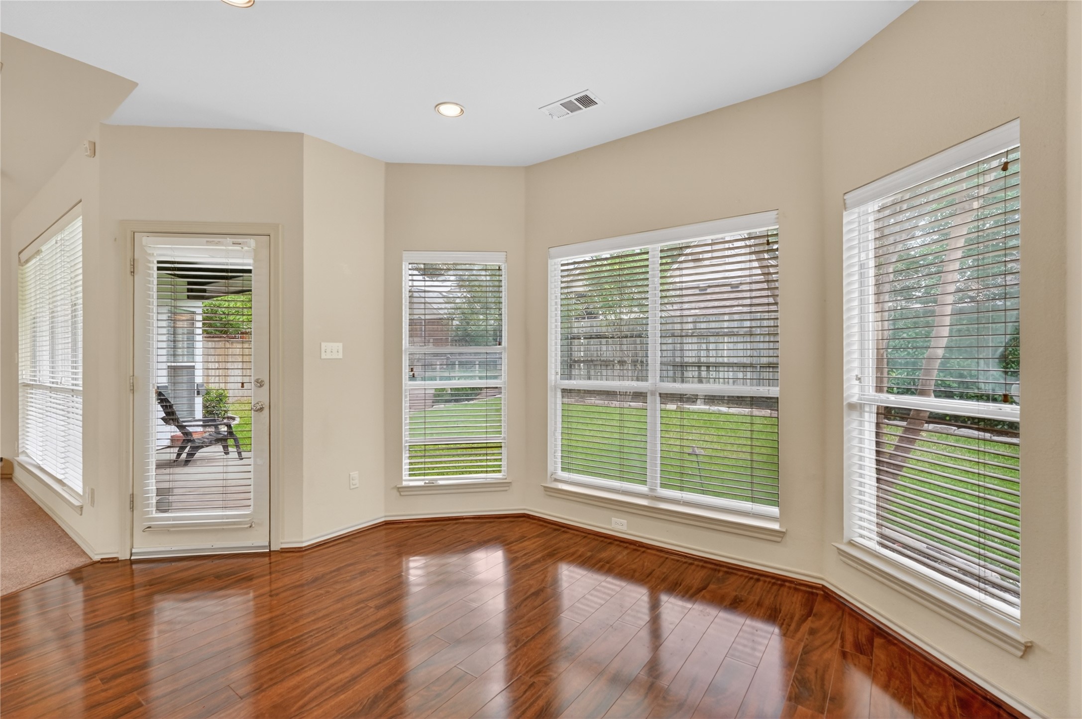 6016 Derek Trail Dallas TX 75252