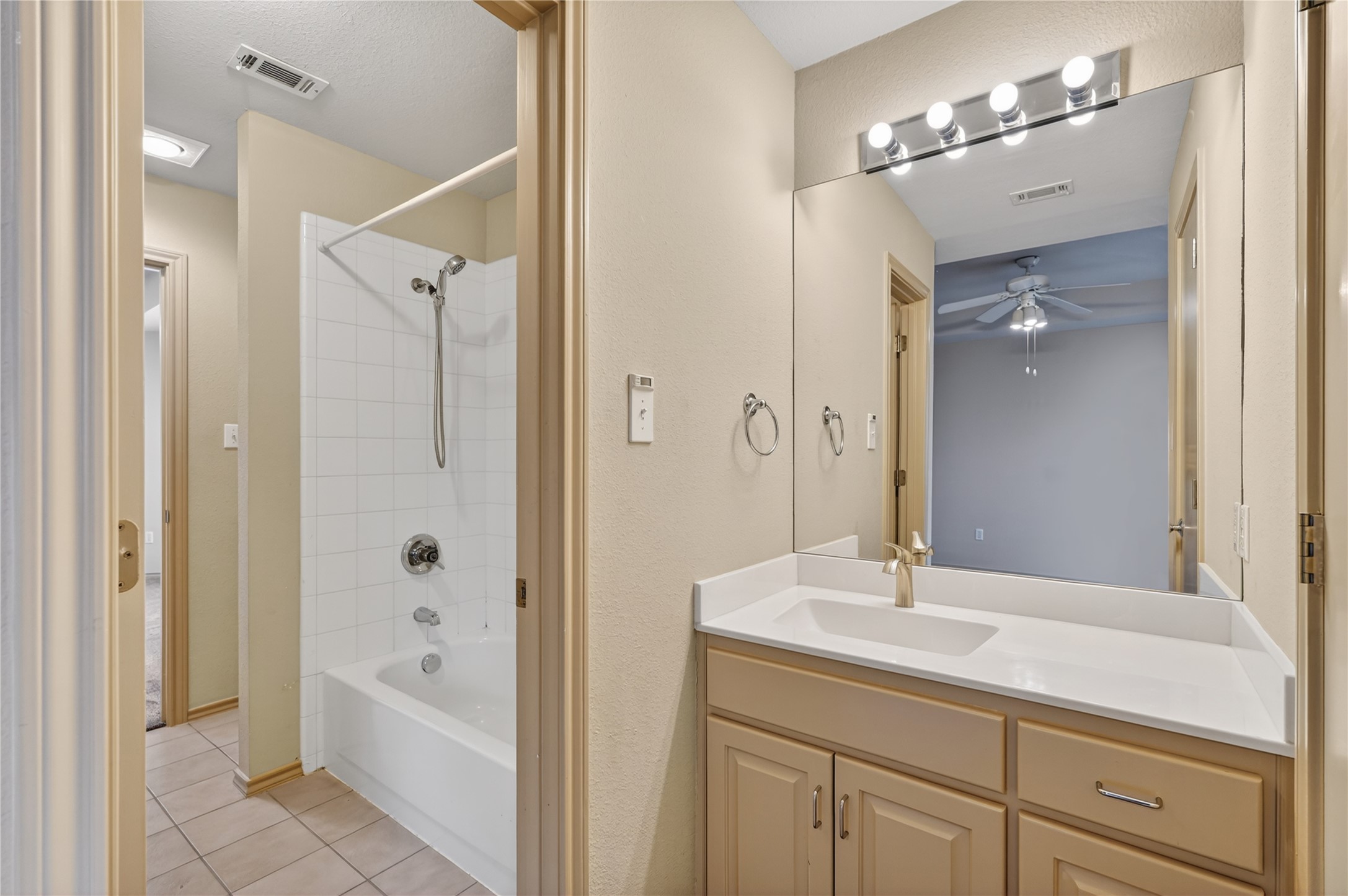 6016 Derek Trail Dallas TX 75252