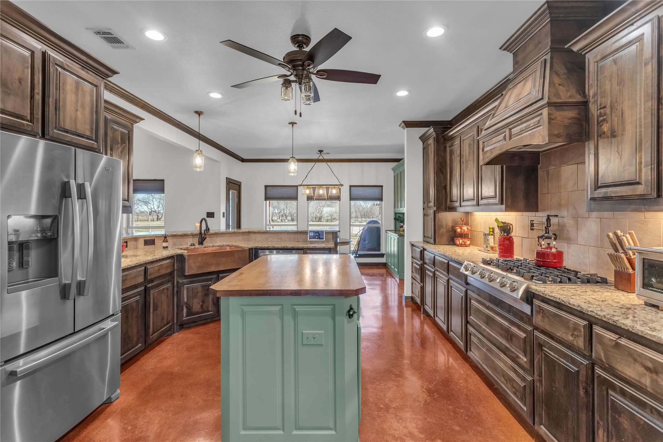510 County Road 247 Valley View TX 76272