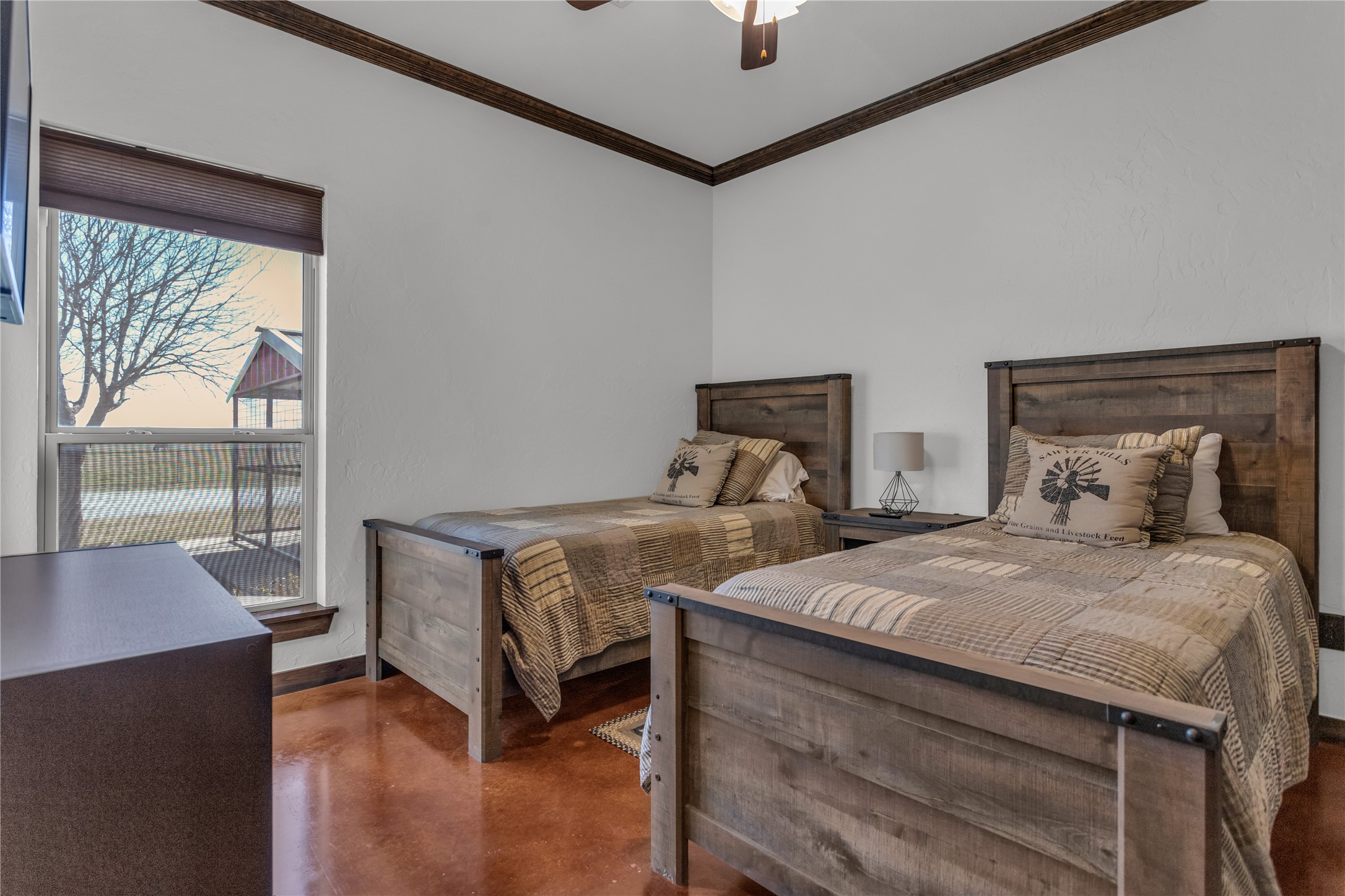 510 County Road 247 Valley View TX 76272