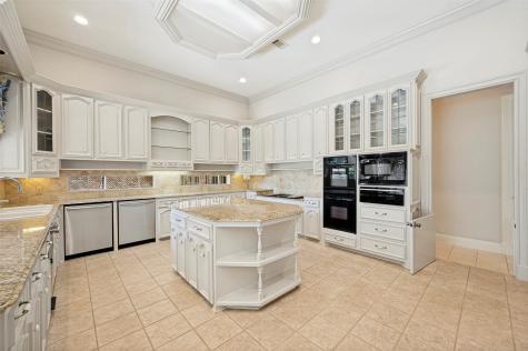 10445 Strait Lane Dallas TX 75229