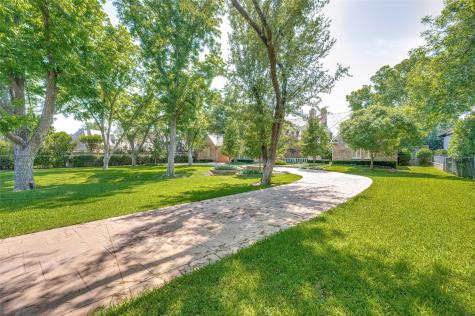 10445 Strait Lane Dallas TX 75229