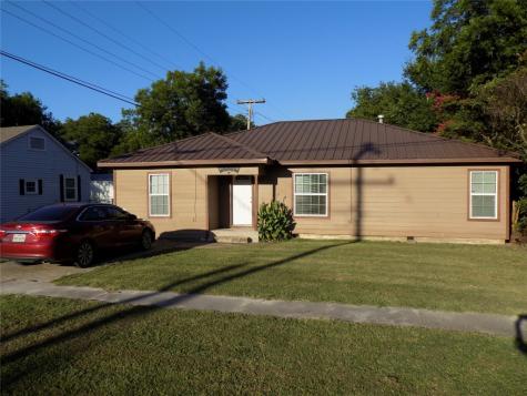 402 N Connett Street Leonard TX 75452
