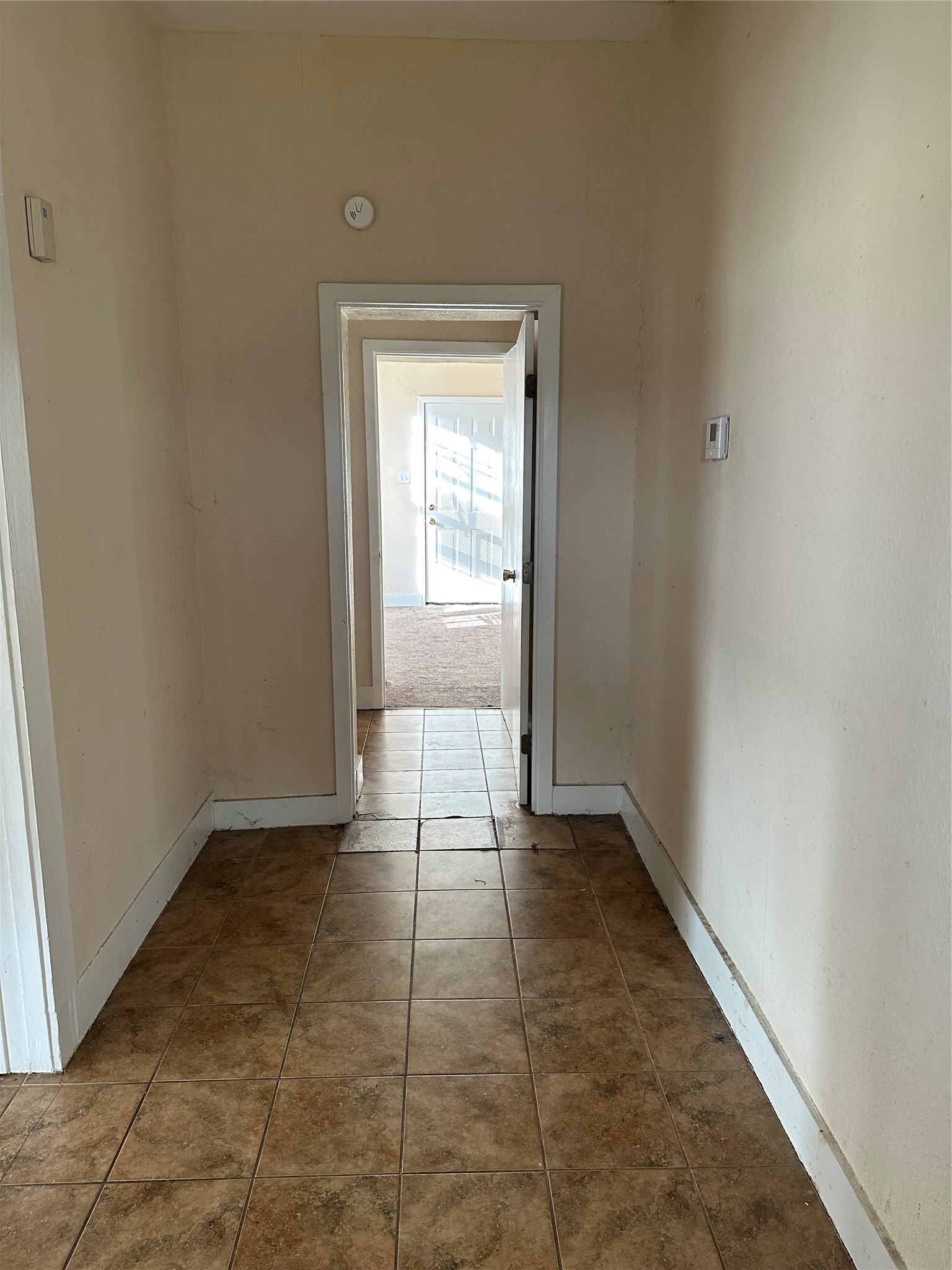 607 NW Main Street Ennis TX 75119