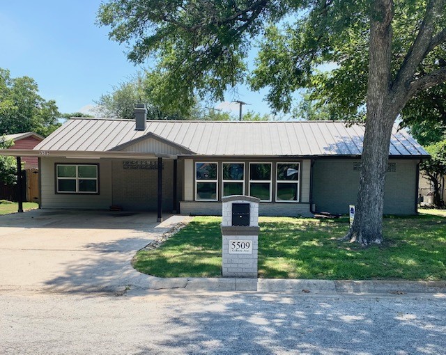 5509 Gilbow Avenue River Oaks TX 76114
