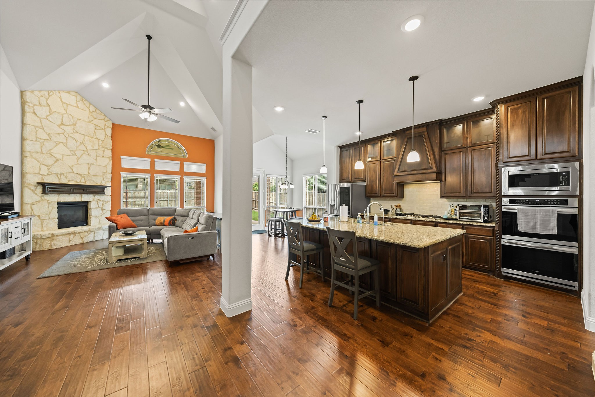 2605 Fair Oaks Avenue Midlothian TX 76065