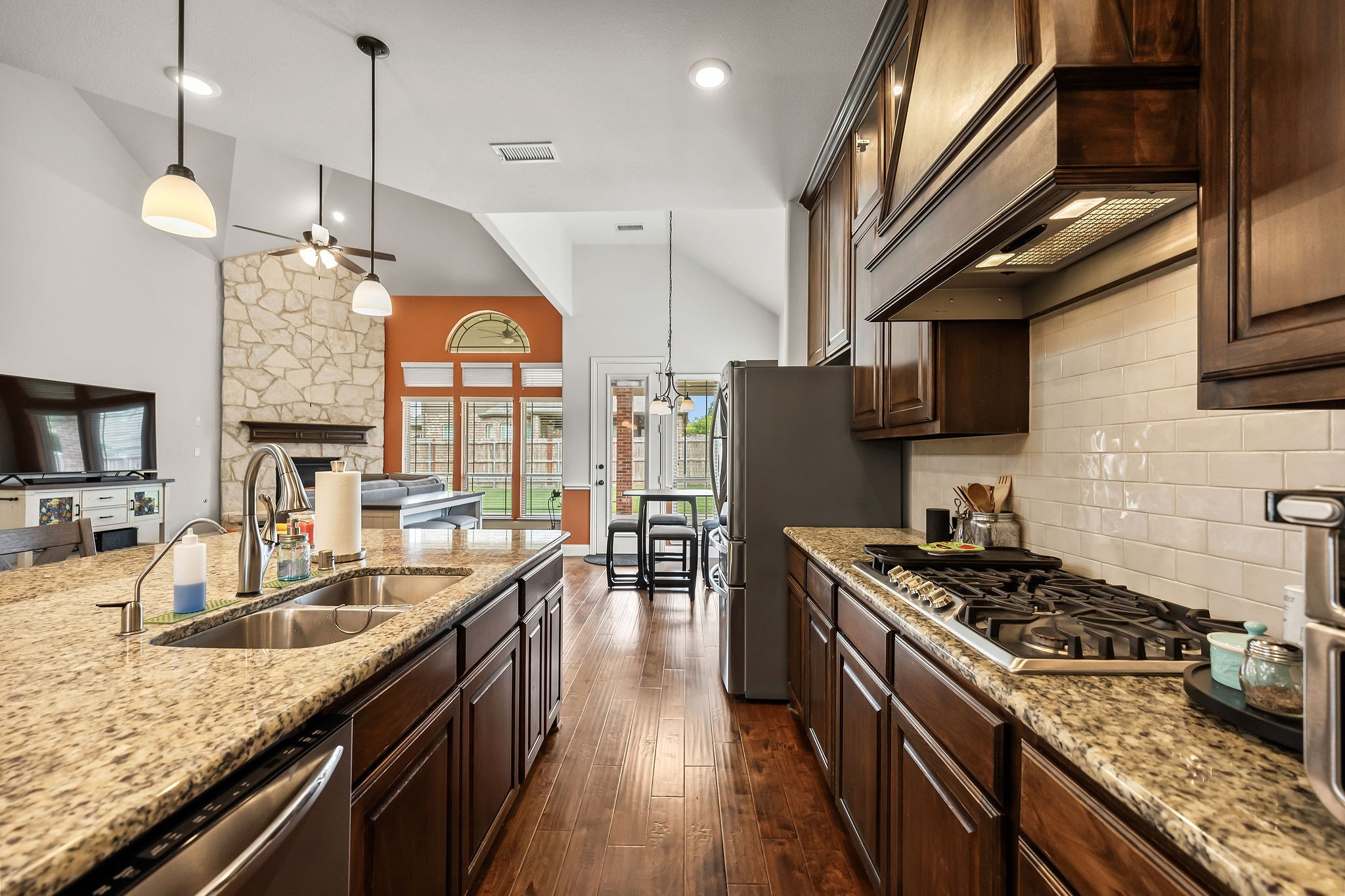2605 Fair Oaks Avenue Midlothian TX 76065