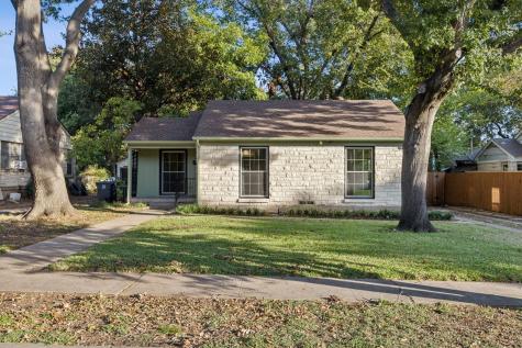 1303 Engle Avenue Dallas TX 75224