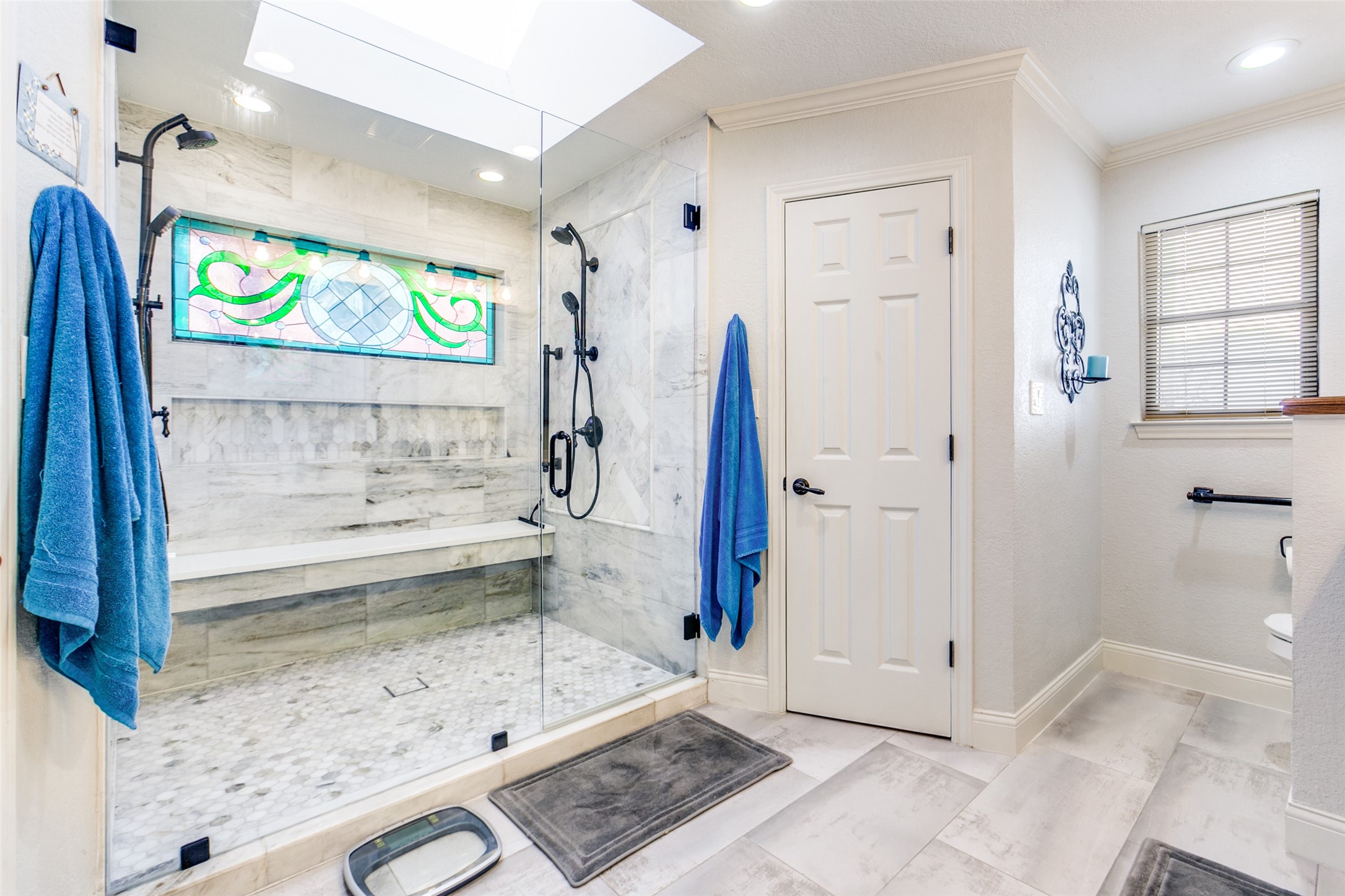 3706 Oakridge Circle Garland TX 75040