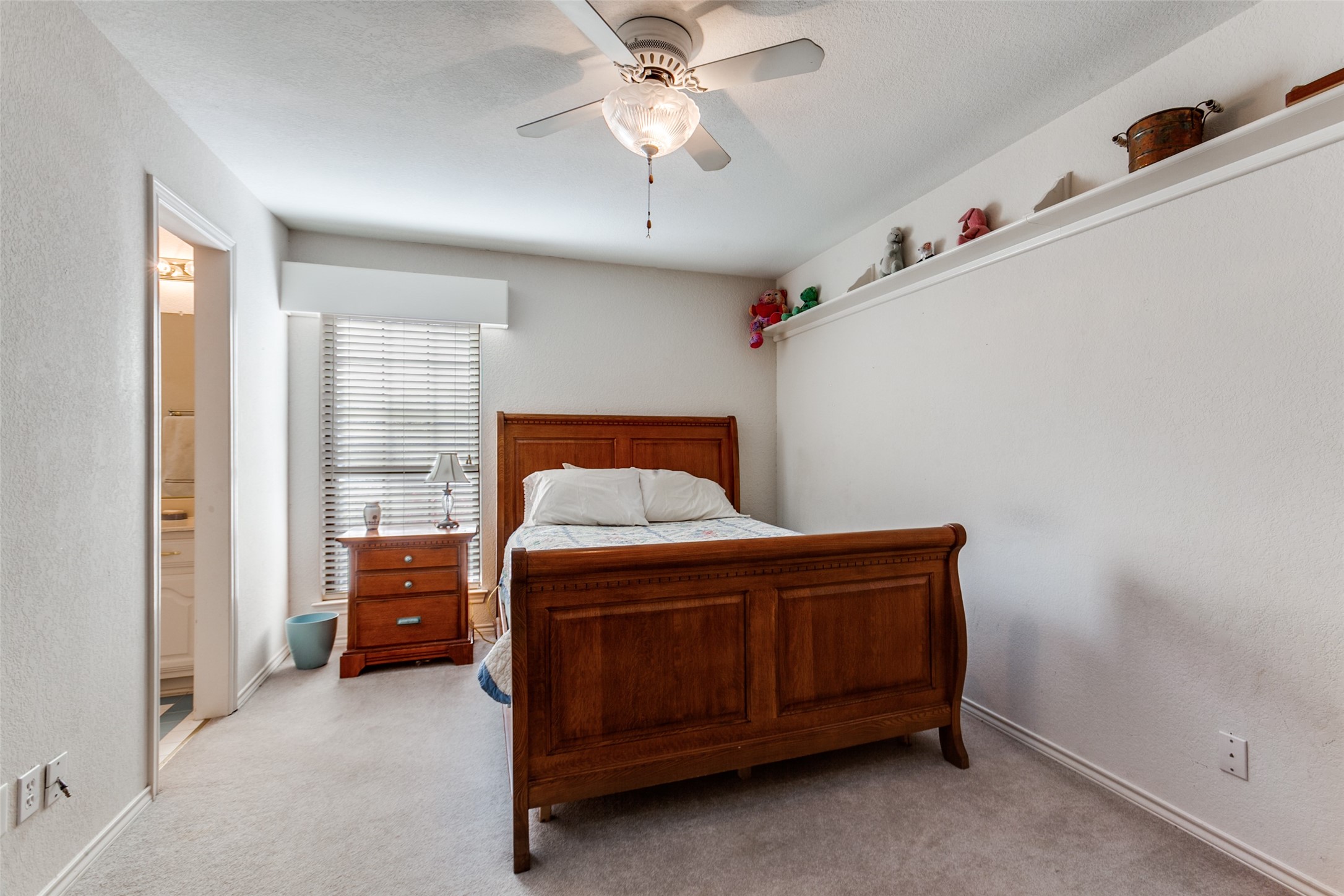 3706 Oakridge Circle Garland TX 75040