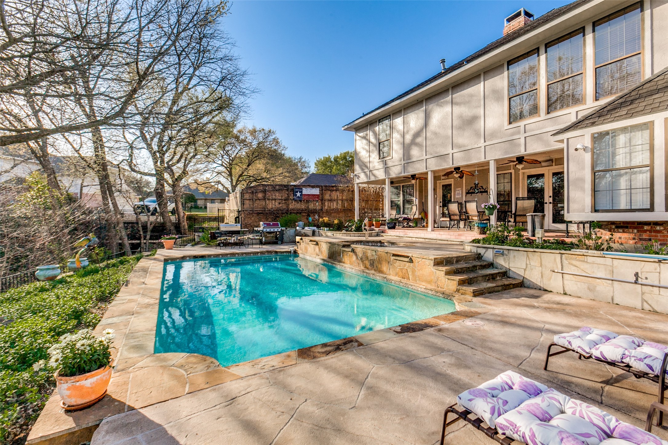 3706 Oakridge Circle Garland TX 75040