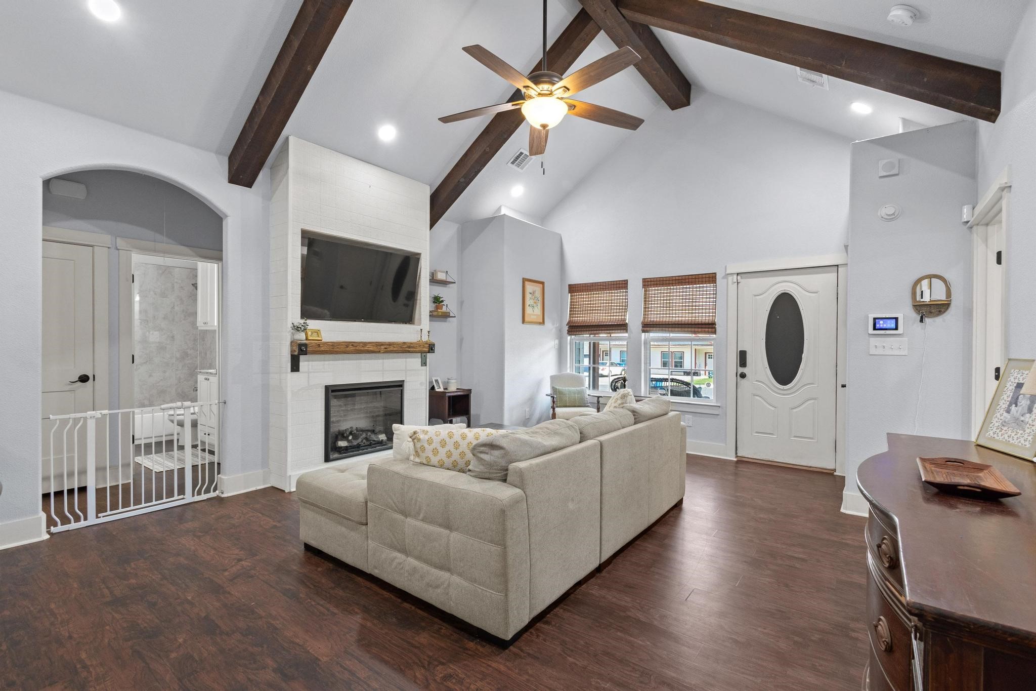 610 W Elm Street Denison TX 75020