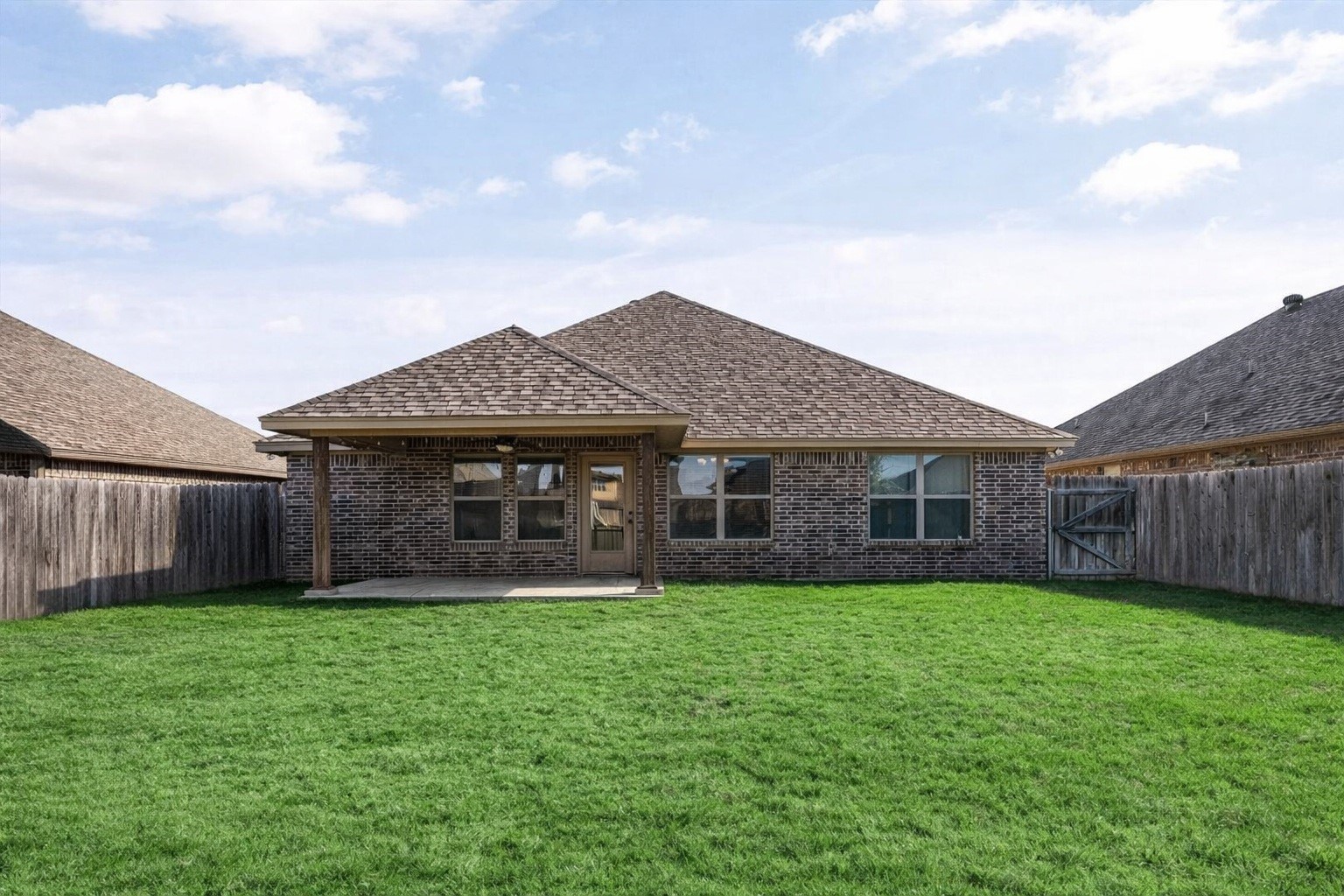 3210 Main Street Granbury TX 76049