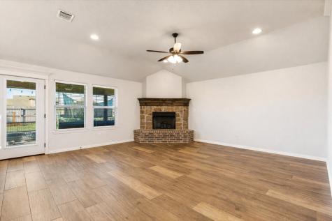 3210 Main Street Granbury TX 76049