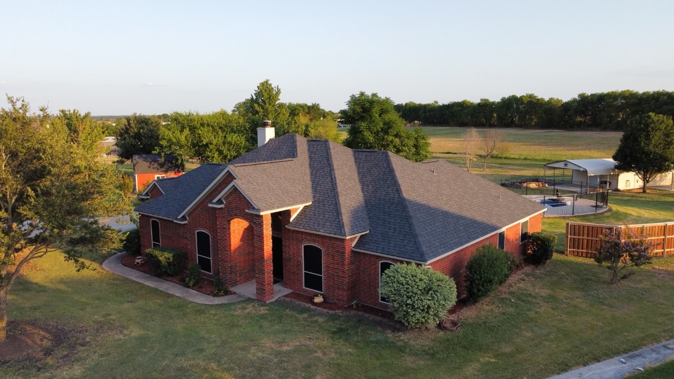 900 High Ridge Forney TX 75126
