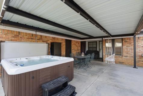 1008 Royal Lane Graham TX 76450