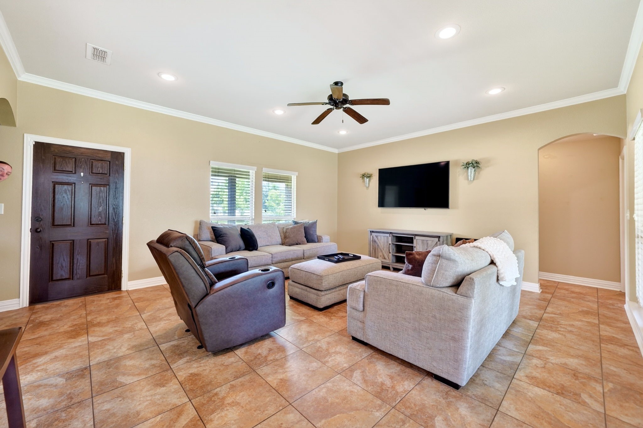 220 Ebony Place Van TX 75790