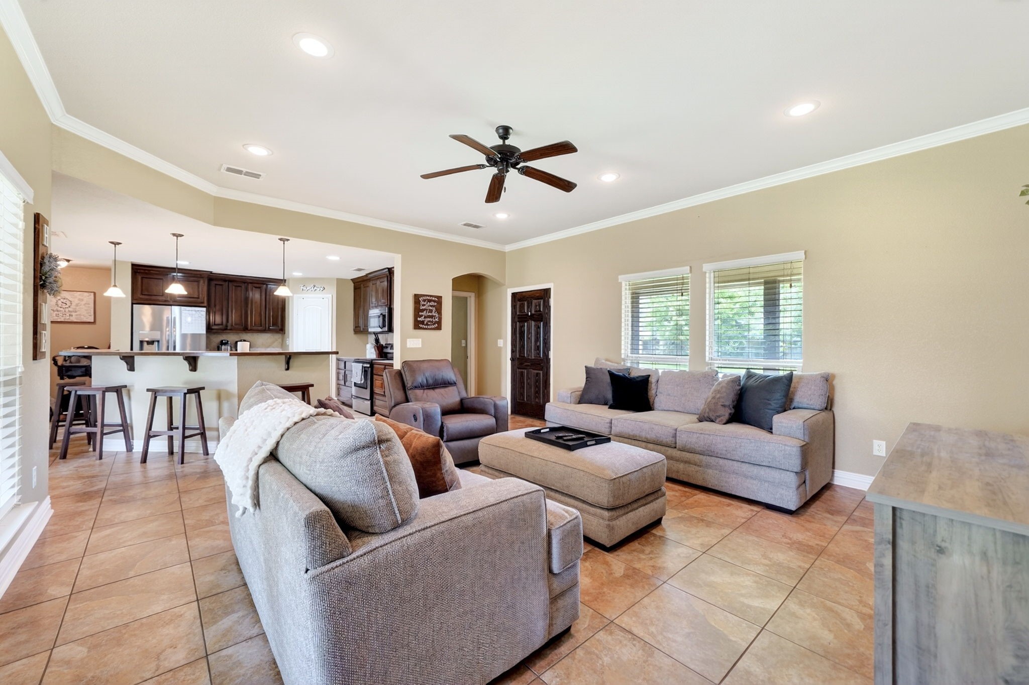 220 Ebony Place Van TX 75790