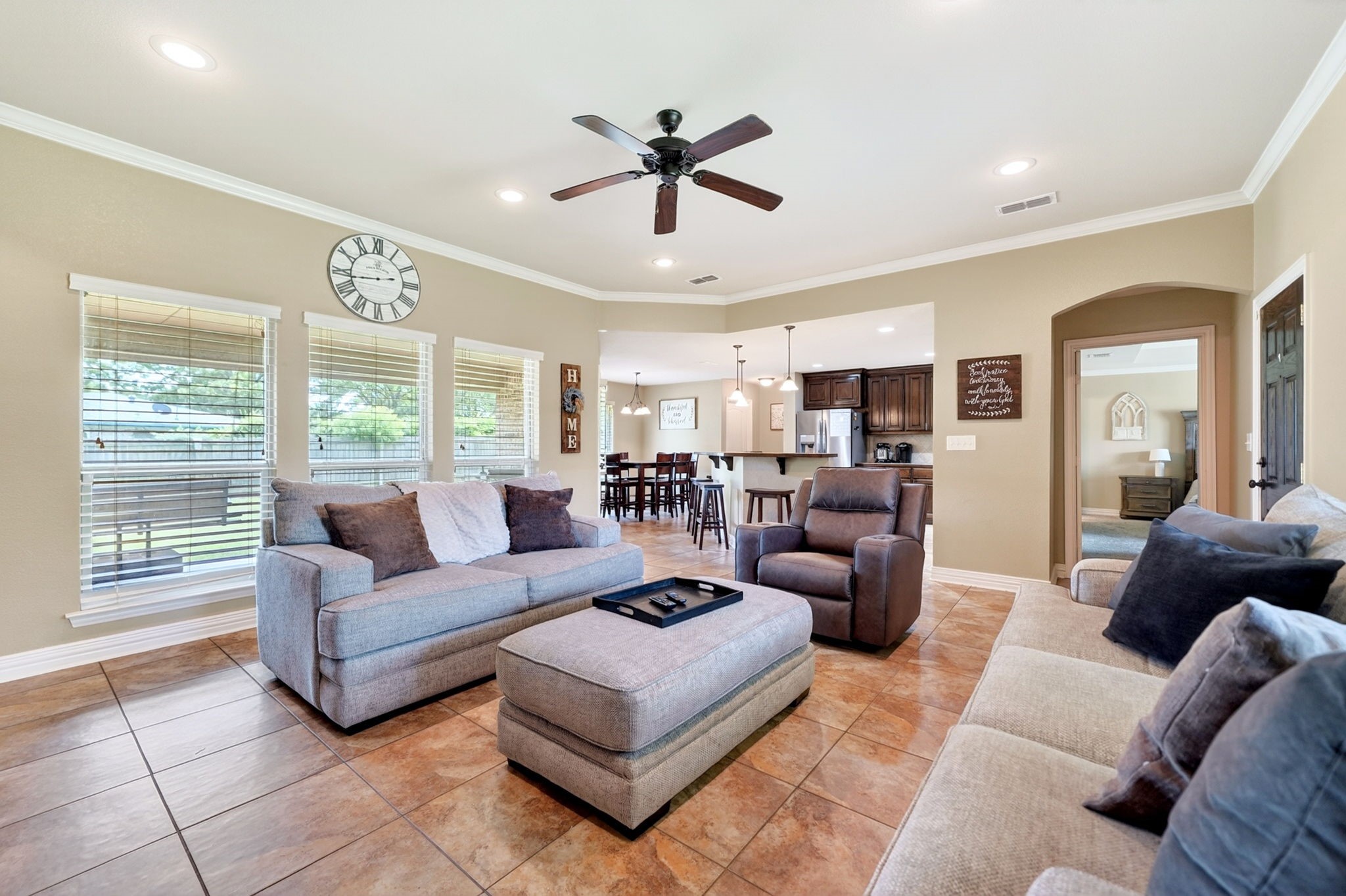 220 Ebony Place Van TX 75790