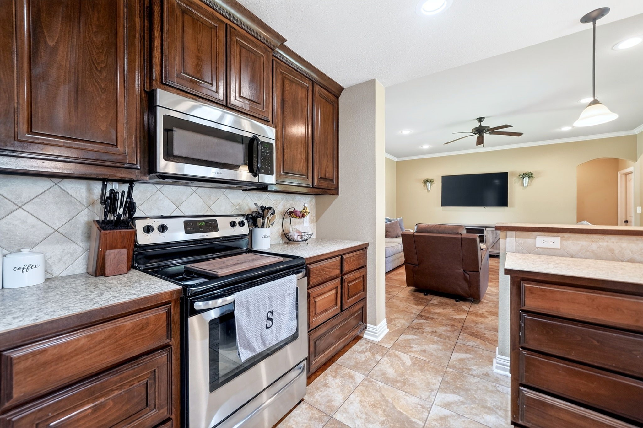 220 Ebony Place Van TX 75790