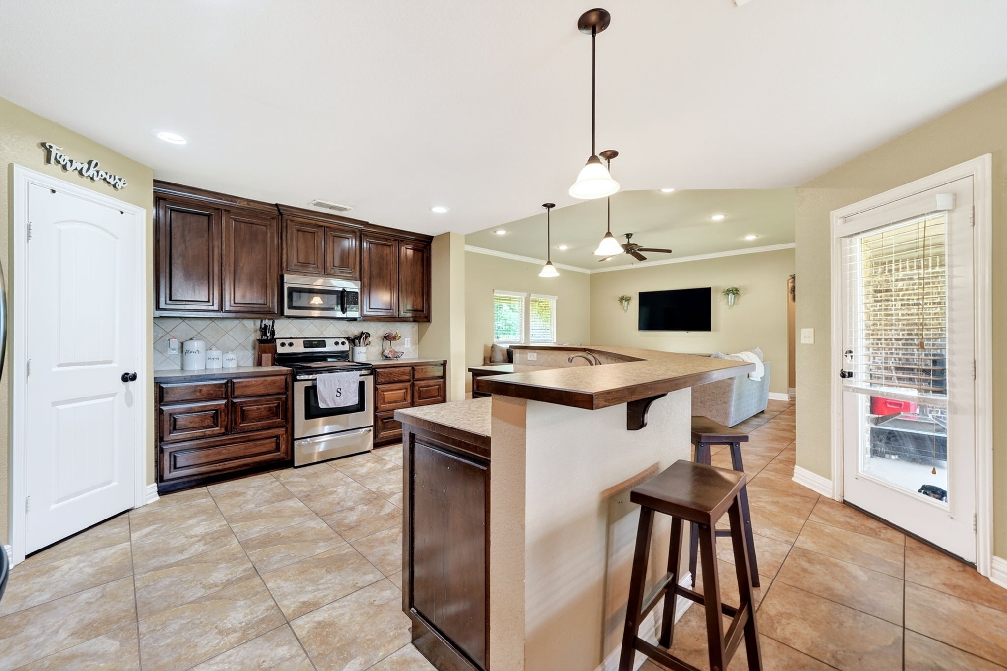220 Ebony Place Van TX 75790