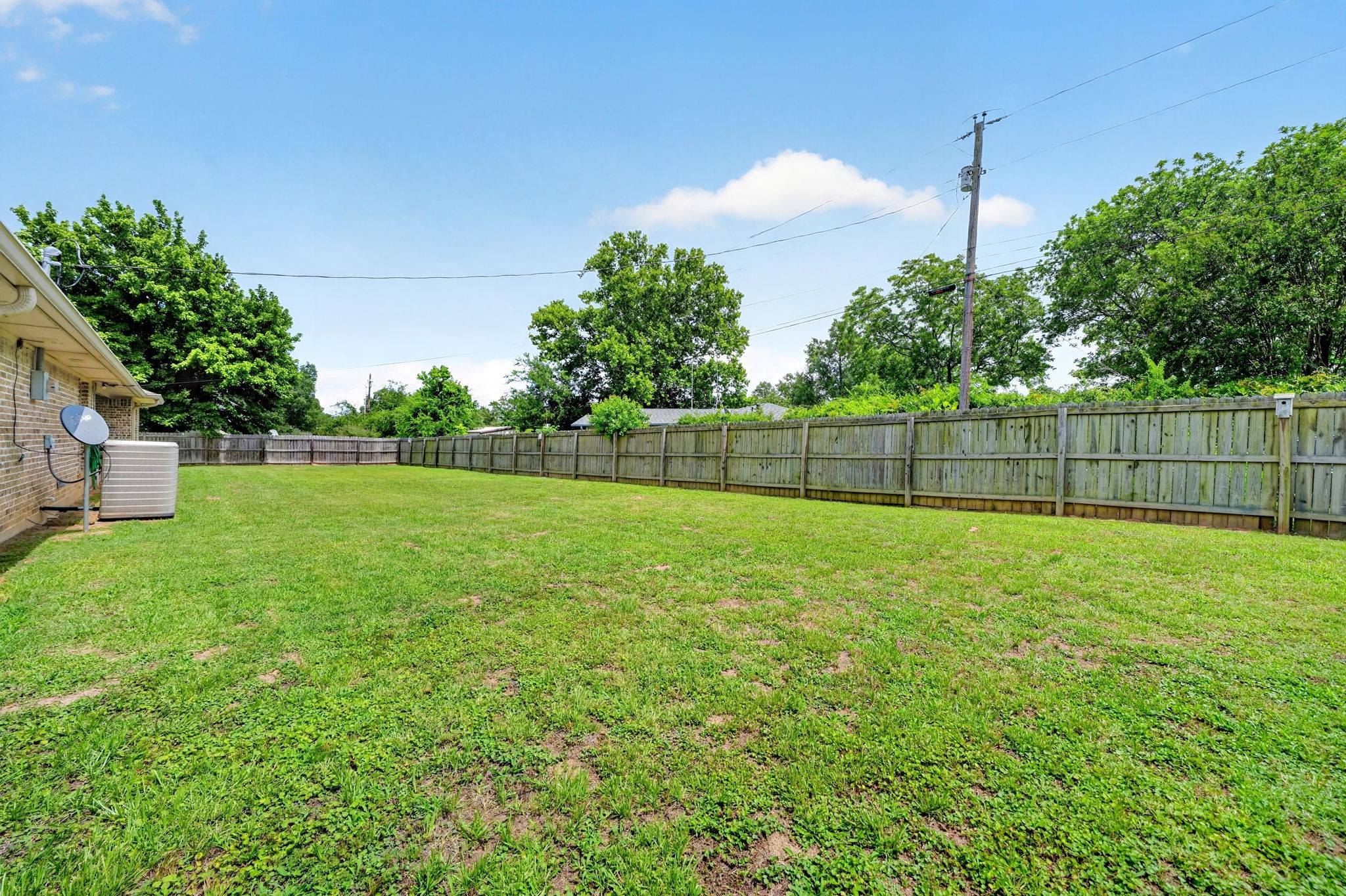 220 Ebony Place Van TX 75790